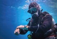 Первый в мире экзоскелет для дайверов помогает пловцам работать ластами