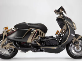 Roadster 400 – самый необычный скутер от Italjet
