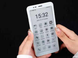 Bigme представила два недорогих смартфона с экранами на электронных чернила