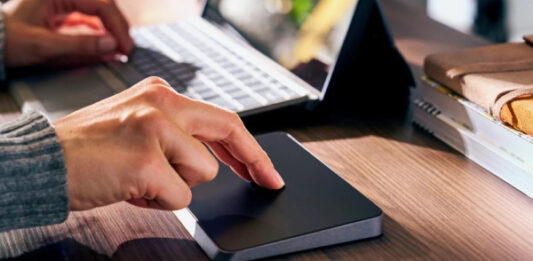 Пользователи Windows наконец получат аналог Magic Trackpad от Apple