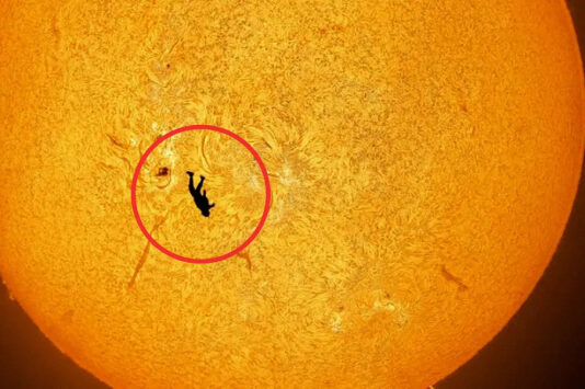 Это фантастическое фото прыжка «сквозь Солнце» является подлинным