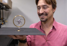 Простой и эффективный микродвигатель добывает энергию из ночного неба