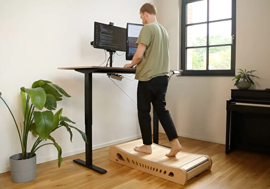 На Kickstarter появилась «беговая дорожка для удаленщиков»