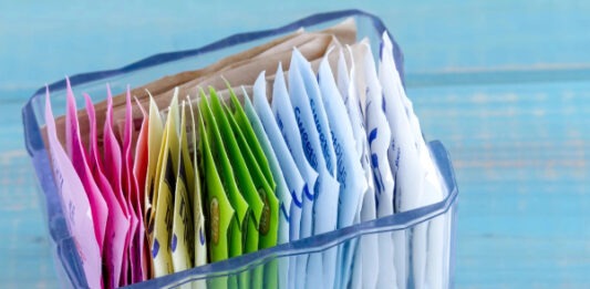 Регулярное употребление аспартама нарушает работу сердца и мозга