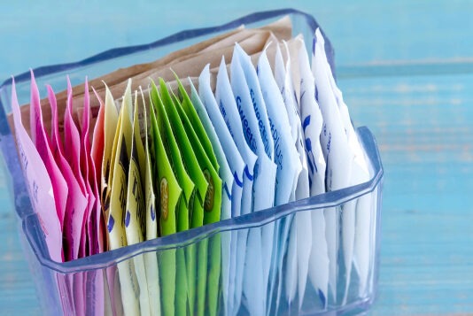 Регулярное употребление аспартама нарушает работу сердца и мозга