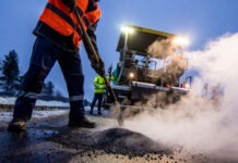 В Перми разработали материал для ремонта дорог в течение всего года