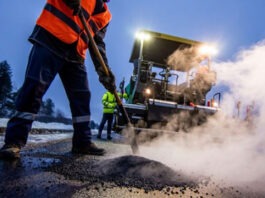 В Перми разработали материал для ремонта дорог в течение всего года