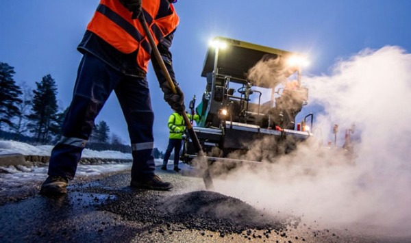 В Перми разработали материал для ремонта дорог в течение всего года