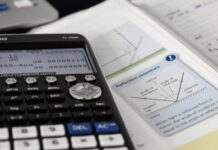 В век компьютеров и чат-ботов Casio по-прежнему продает миллионы калькуляторов в год