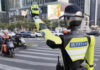 На крупном перекрестке в Ханчжоу отныне работает робот-полицейский