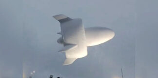 В Китае запустили в небо мощную ветряную турбину