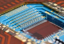 В Зеленограде запущена линия корпусирования чипов