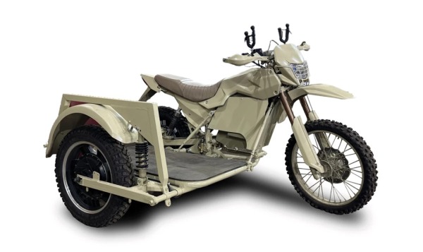 Концерн &laquo;Калашников&raquo; выпустил электробайк Иж-Эндуро с коляской