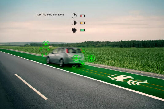 Во Флориде строят шоссе, которое будет заряжать электромобили в движении