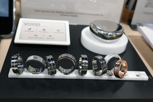 Кольцо-диктофон Vocci может записывать аудио до 8 часов без подзарядки