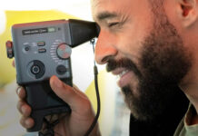 Новейшая камера Mini Evo Cinema от Fujifilm снимает видео в ретро-стиле 1960-х годов