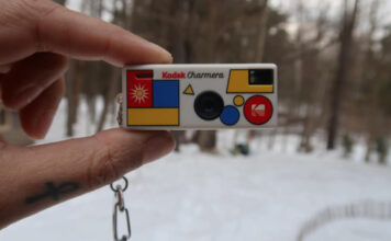 Kodak выпустила игрушечную камеру Charmera, которая мгновенно стала хитом