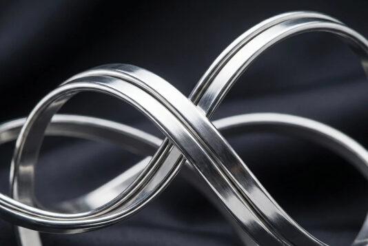 Новый материал проводит тепло в три раза лучше любого металла