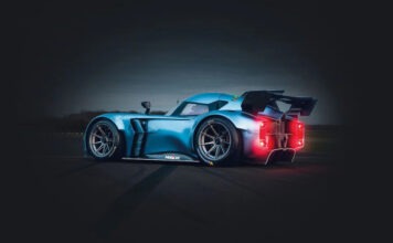 McMurtry готовится выпустить уникальный гиперкар, на котором можно ездить вверх ногами