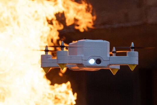 Швейцарский пожарный дрон FireDrone не боится 200-градусного пекла
