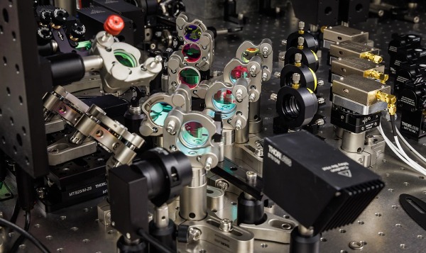 Технология &laquo;вечного&raquo; хранения данных от Microsoft теперь может работать на стекле от обычной кухонной посуды