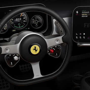 Новейший электромобиль Ferrari получил дизайн интерьера от Джони Айва