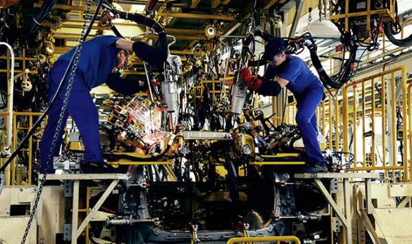 В России запущено семь заводов, производящих автокомпоненты и электромобили