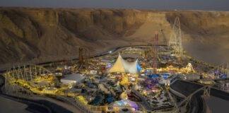 Три самых фантастических американских горки в мире открылись в Саудовской Аравии