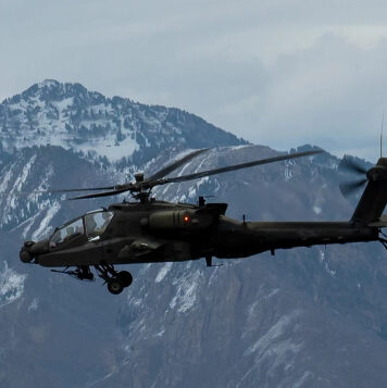 Новые разрывные снаряды превратят штурмовой АН-64 «Apache» в охотника на дронов