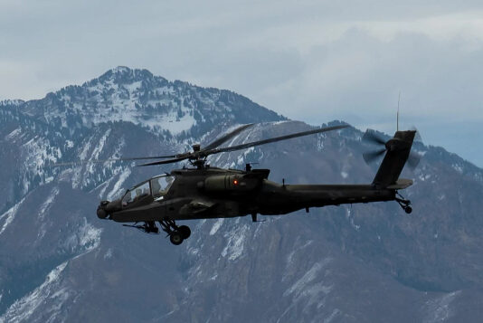 Новые разрывные снаряды превратят штурмовой АН-64 «Apache» в охотника на дронов