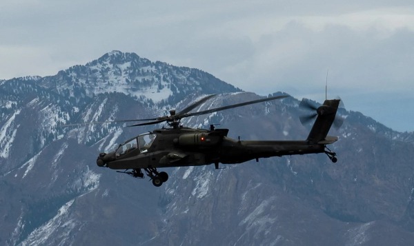 Новые разрывные снаряды превратят штурмовой АН-64 &laquo;Apache&raquo; в охотника на дронов