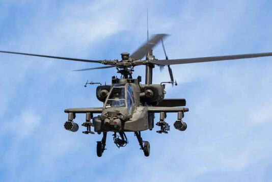 Британская армия разрабатывает беспилотные вертолеты для работы в связке с боевыми «Апачами»