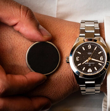 Мини-гаджет Ganance Heir сделает «умными» любые наручные часы