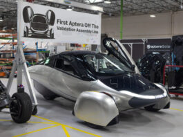 Aptera выпустила первые образцы электромобиля, которому не нужны розетки