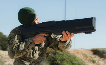 Американская Lyocon разработала лазерный излучатель для ослепления дронов