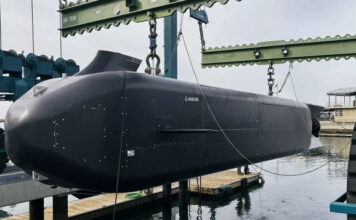 ВМС США выбрали подводный «авианосец» для запуска роев дронов