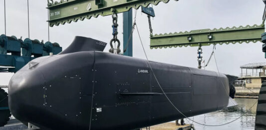 ВМС США выбрали подводный «авианосец» для запуска роев дронов