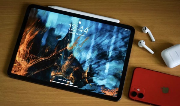 Гаджеты Apple стали первыми гражданскими устройствами, сертифицированными НАТО для работы с секретами