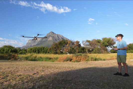 Самый энергоэффективный дрон в мире может продержаться в воздухе 3,5 часа