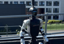 Робот-гуманоид Douglas начал работать прорабом на стройке