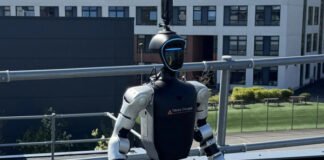 Робот-гуманоид Douglas начал работать прорабом на стройке