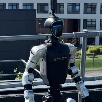 Робот-гуманоид Douglas начал работать прорабом на стройке