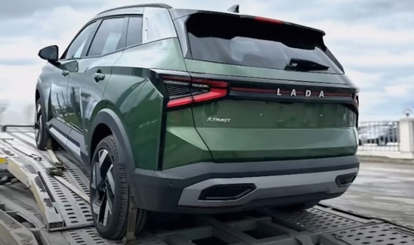 АвтоВАЗ продемонстрировал предсерийные экземпляры Lada Azimut с турбомотором