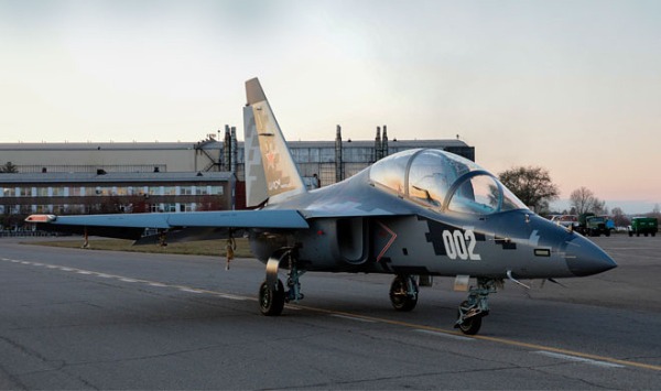 Учебно-боевой Як-130М отправится в первый полет летом этого года