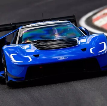 Ford GT Mk IV стал самым быстрым бензиновым болидом на трассе Нюрбургринг