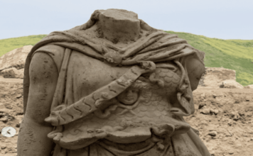 В библейском городе Лаодикее археологи нашли 2000-летнюю статую Афины
