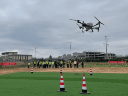 В Китае успешно испытали технологию непрерывной подзарядки дронов в полете