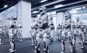 Фабрика ENGINEAI в Шэньчжэне выпускает одного андроида каждые 15 минут