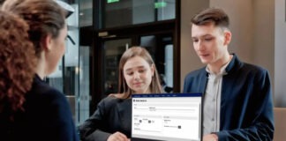 Philips представила необычный монитор для бизнеса