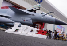 Китайский истребитель J-10CE победил в учебном бою Eurofighter Typhoon